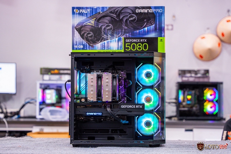 Hệ thống máy tính gaming với các linh kiện như card đồ họa RTX, CPU Intel/Ryzen phù hợp cho các game đua xe trên PC