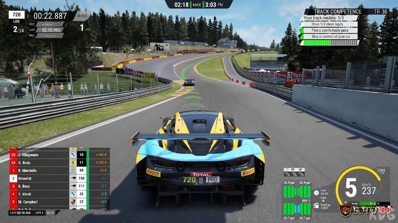 Ảnh chụp từ Assetto Corsa Competizione giao diện mô phỏng chi tiết, hiển thị hệ thống xe, giao diện HUD thực tế và đường đua chuyên nghiệp, nằm trong top lựa chọn của game đua xe trên PC