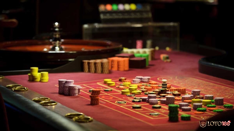 Quy luật chơi roulette tại Việt Nam yêu cầu người chơi trên 21 tuổi và đáp ứng điều kiện pháp lý như có hộ chiếu nước ngoài