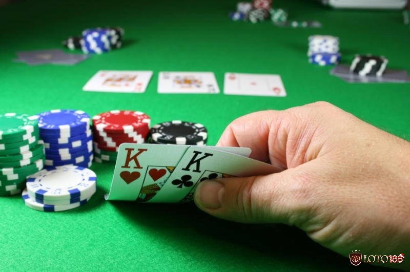 Người chơi Baccarat nên tuân thủ quy tắc 5% và chia vốn hợp lý để giảm thiểu rủi ro khi đặt cược