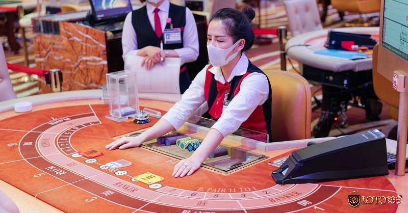 Để được tham gia casino, người chơi phải chứng minh thu nhập từ 10 triệu đồng mỗi tháng trở lên.