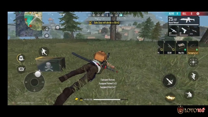 Người chơi Free Fire áp dụng di chuyển zigzag, crouch-shot và tận dụng địa hình để né đạn và phản công hiệu quả