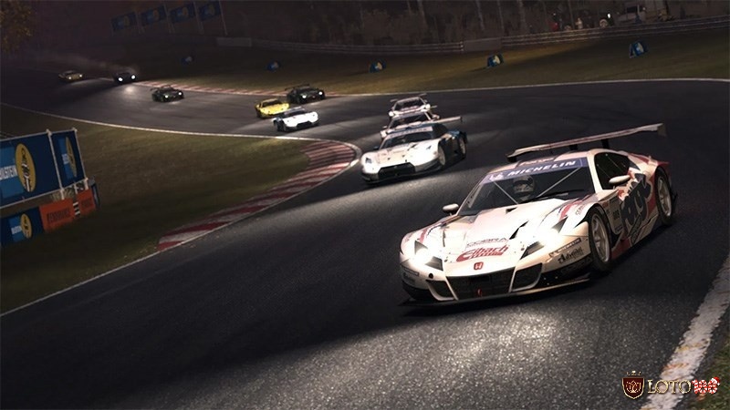 GRID Autosport là game đua xe mô phỏng cho trải nghiệm hình ảnh rất thật